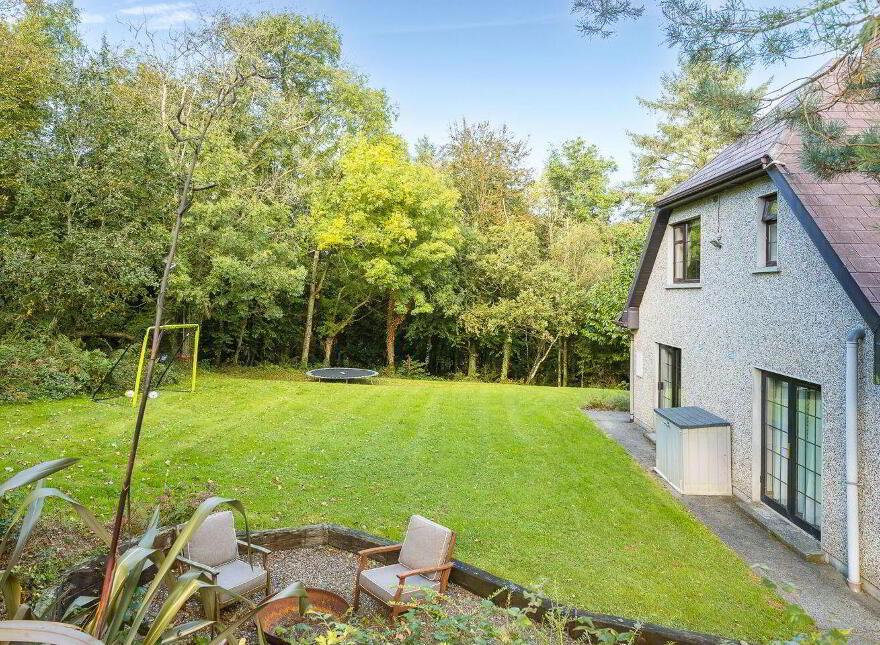 Blackberry Cottage, 5 Brookwood, Crosshaven Road, Carrigaline, P43VX62