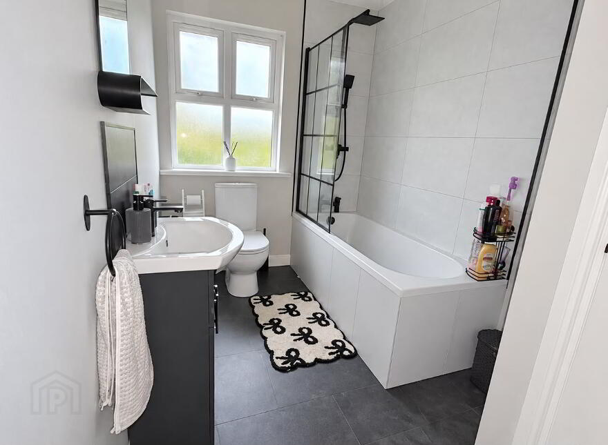 45 Loughview Village, Carrickfergus, BT38 7PD