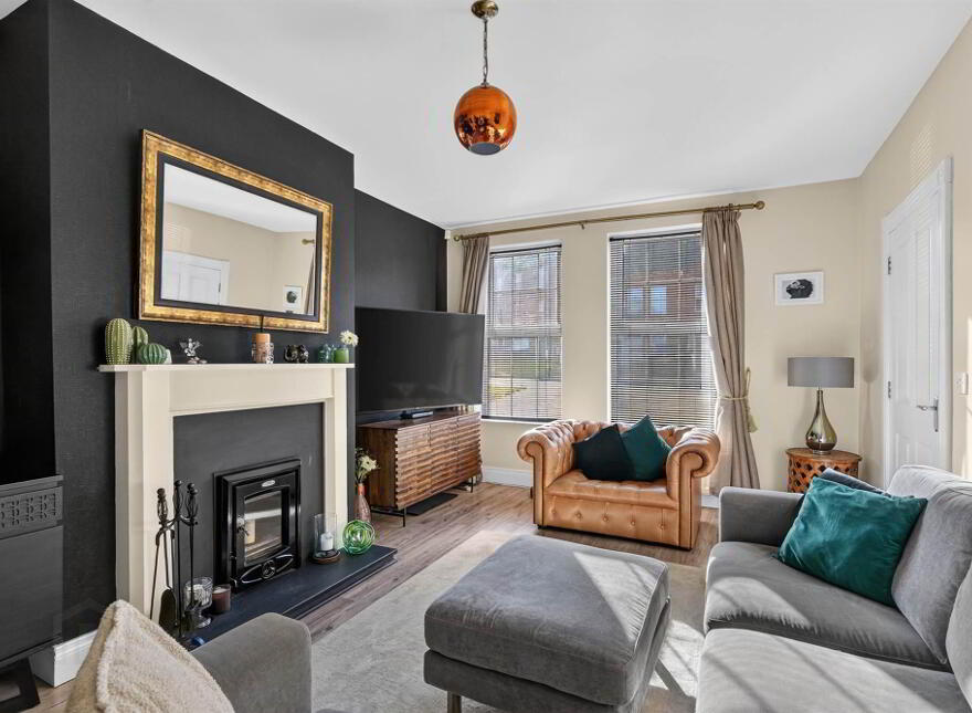 7 Killeaton Place, Dunmurry, Belfast, BT17 9HR