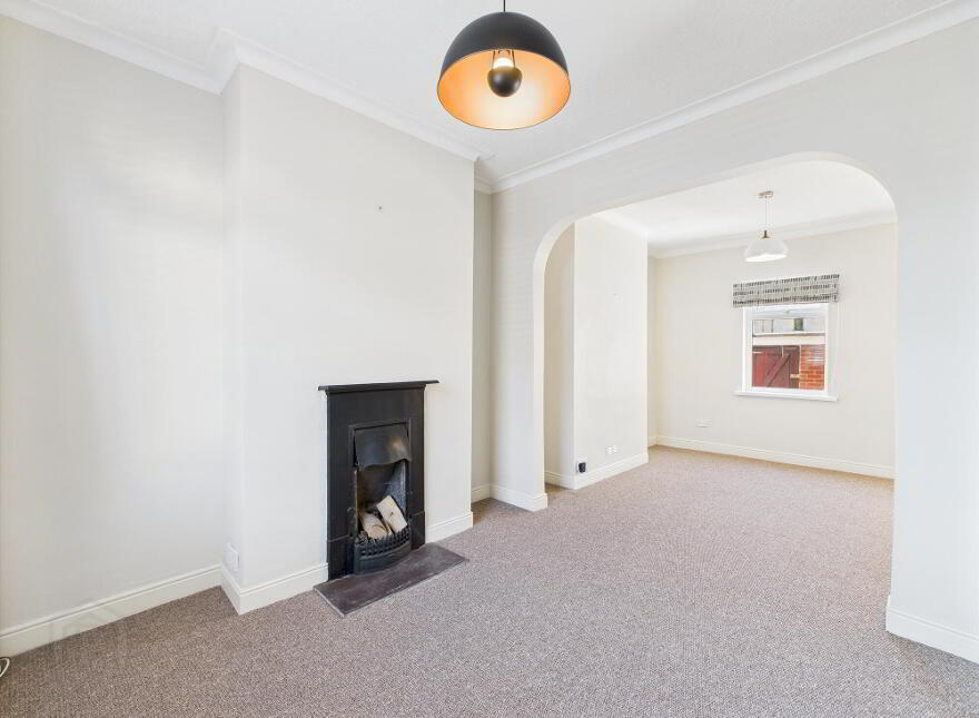 195 Greenville Road, Belfast, BT5 5JY