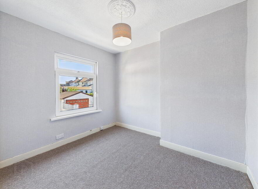 195 Greenville Road, Belfast, BT5 5JY