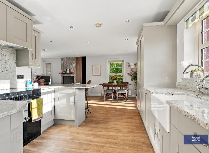 70 Ballyeden Meadows, Magheralin, BT67 0WU