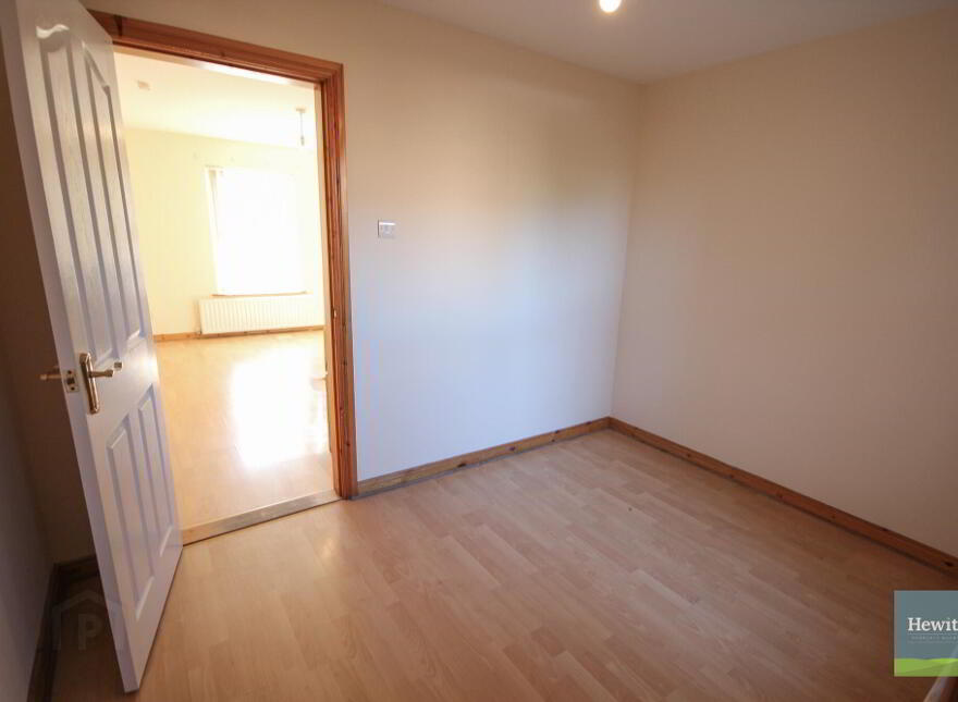 4 Dean Swift Mews, Markethill, BT60 1TG