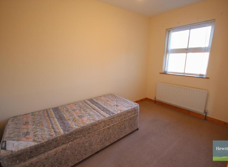 4 Dean Swift Mews, Markethill, BT60 1TG