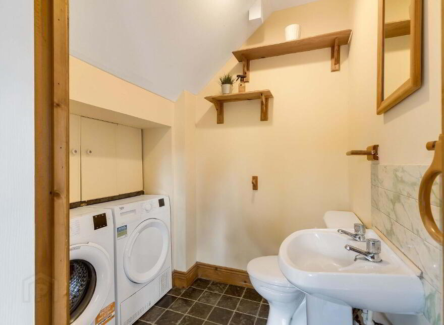 1 Mount Eustace Green, Dublin 15, D15X7W8