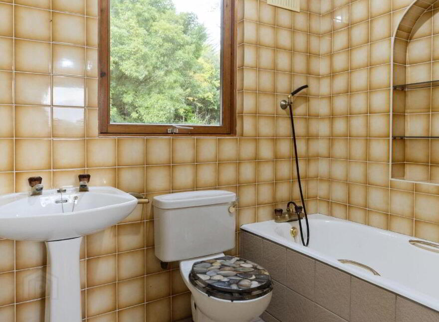 The Lodge, Kilshannig, Crinken Lane, Shankill, Shankill, D18E5N0