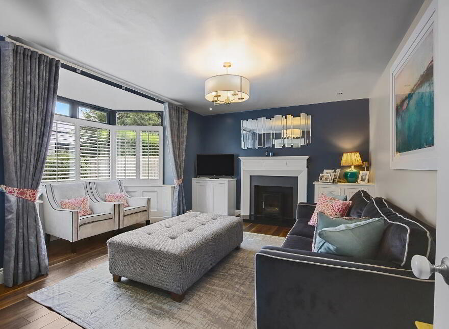 123 Malone Road, Belfast, BT9 6SP