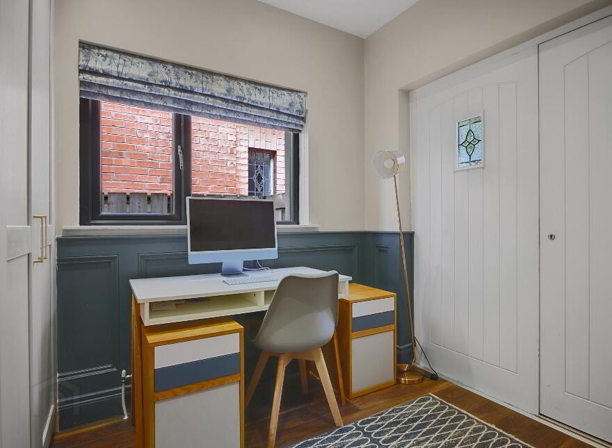123 Malone Road, Belfast, BT9 6SP