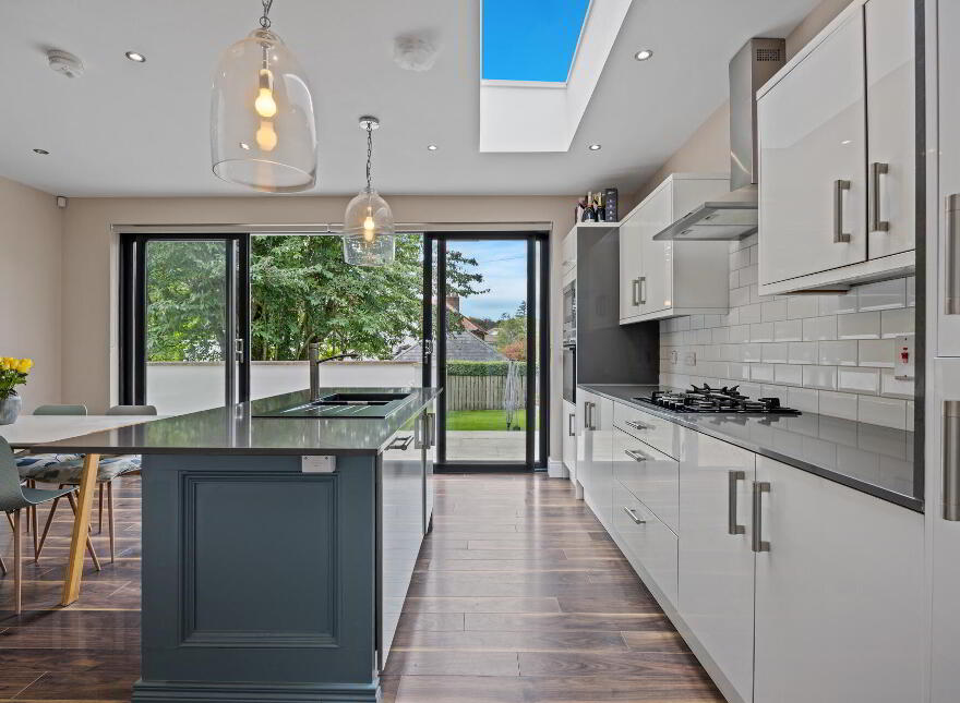 123 Malone Road, Belfast, BT9 6SP