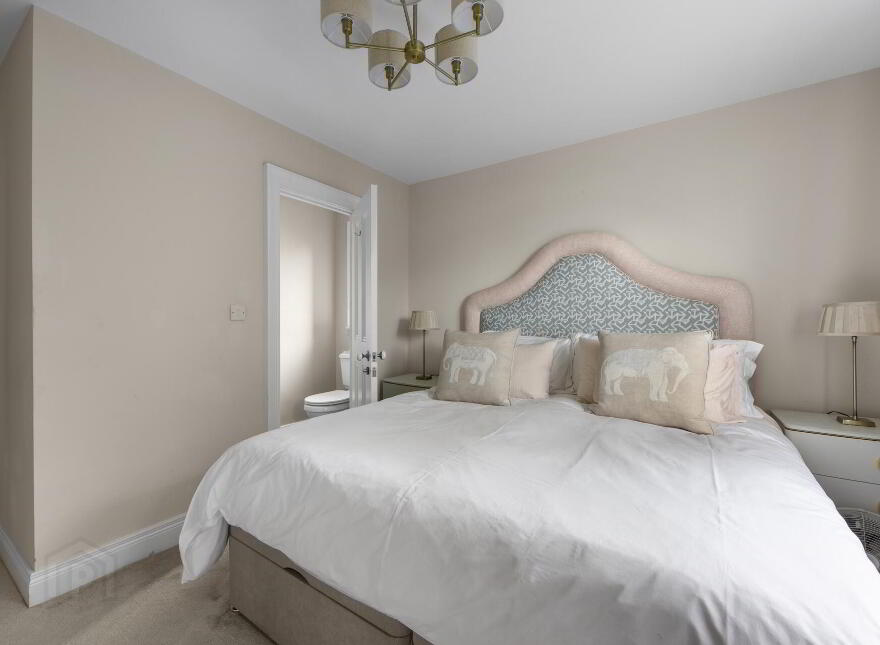 123 Malone Road, Belfast, BT9 6SP