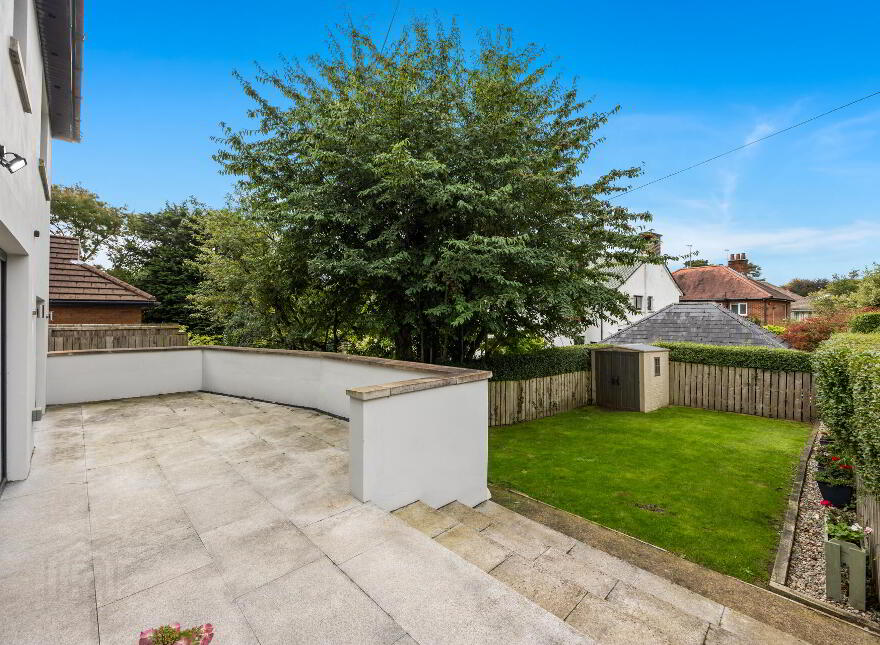 123 Malone Road, Belfast, BT9 6SP