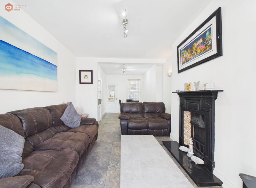 62 Causeway Street, Portrush, BT56 8AD
