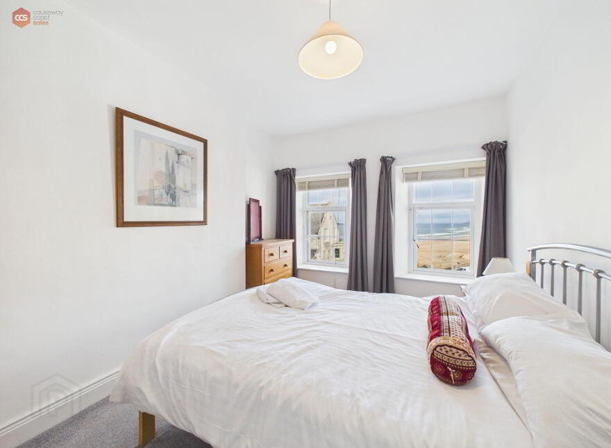 62 Causeway Street, Portrush, BT56 8AD