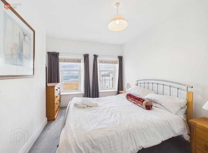 62 Causeway Street, Portrush, BT56 8AD