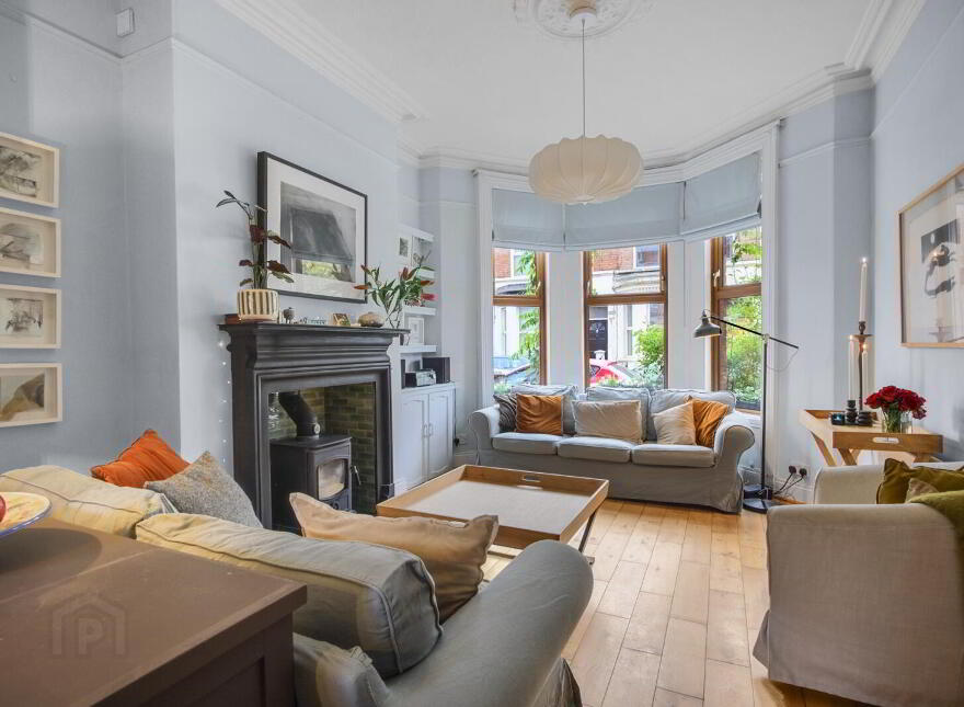 15 Rossmore Avenue, Belfast, BT7 3HB