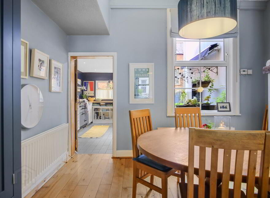 15 Rossmore Avenue, Belfast, BT7 3HB