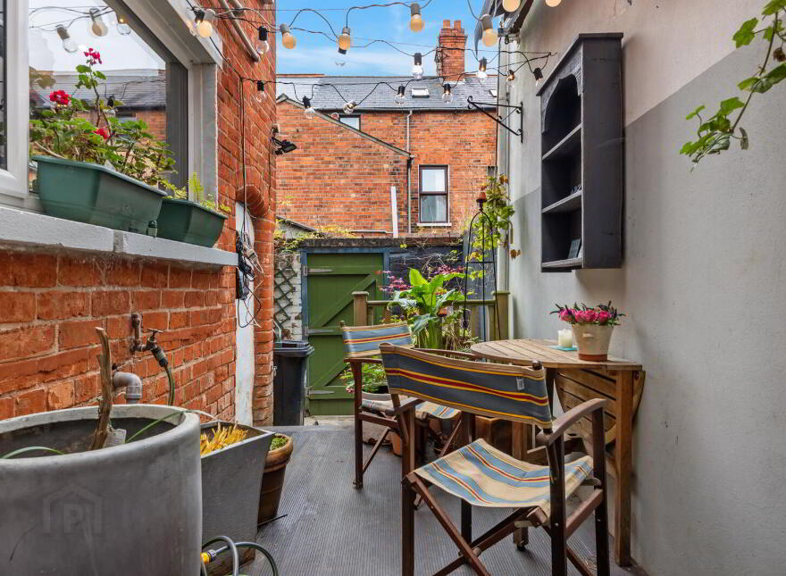 15 Rossmore Avenue, Belfast, BT7 3HB