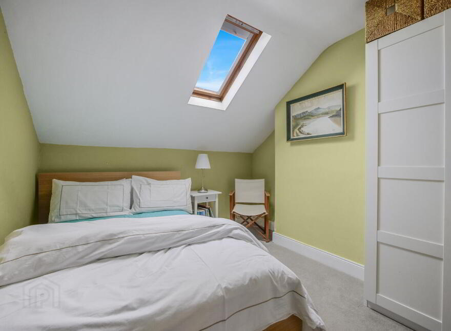 15 Rossmore Avenue, Belfast, BT7 3HB