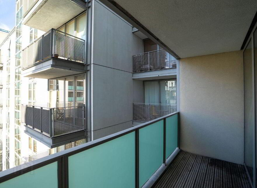24 Kirkpatrick House, Spencer Dock, North Wall, North Wall, D01A306