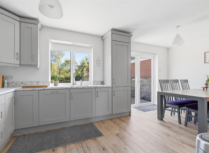 8 Dalton Park, Comber, BT23 5HD