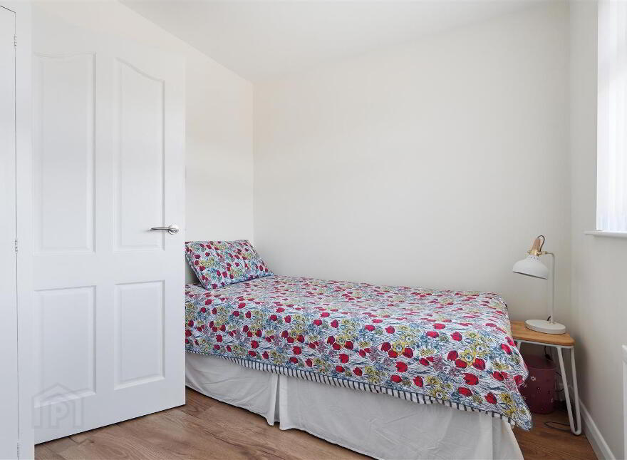 8 Dalton Park, Comber, BT23 5HD