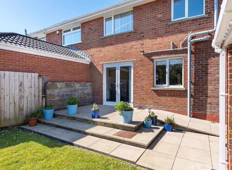 8 Dalton Park, Comber, BT23 5HD