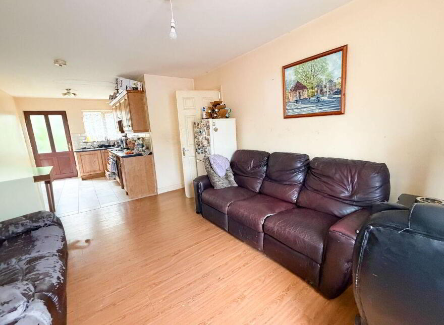 4 Maryville, Bank Place, Cashel, E25CX84