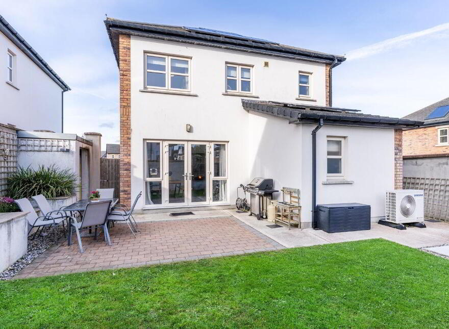 24 Morristown Green, The Paddocks, Newbridge, W12EH29