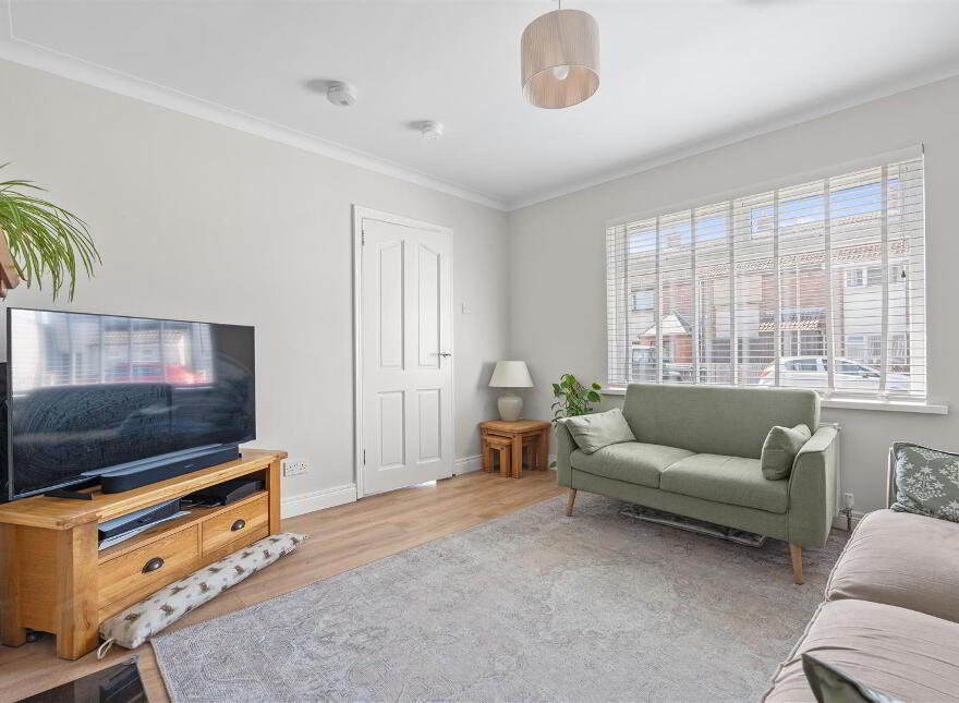 6 William Street, Crossgar, BT30 9EF