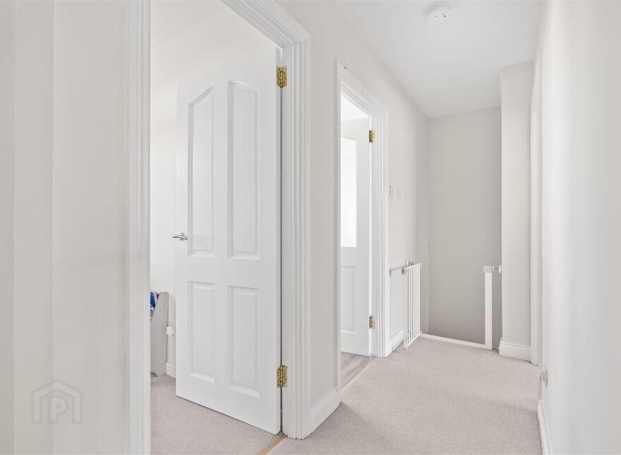 6 William Street, Crossgar, BT30 9EF