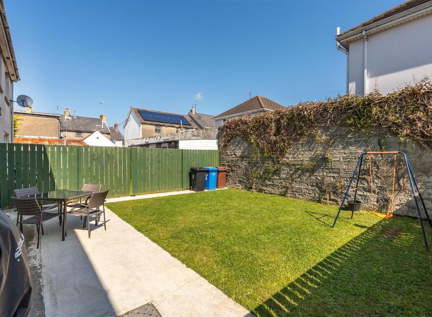 6 William Street, Crossgar, BT30 9EF