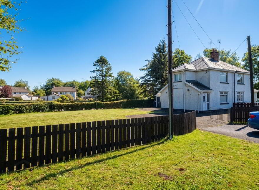 60 Lisnevenagh Road, Ballymena, BT42 2LJ