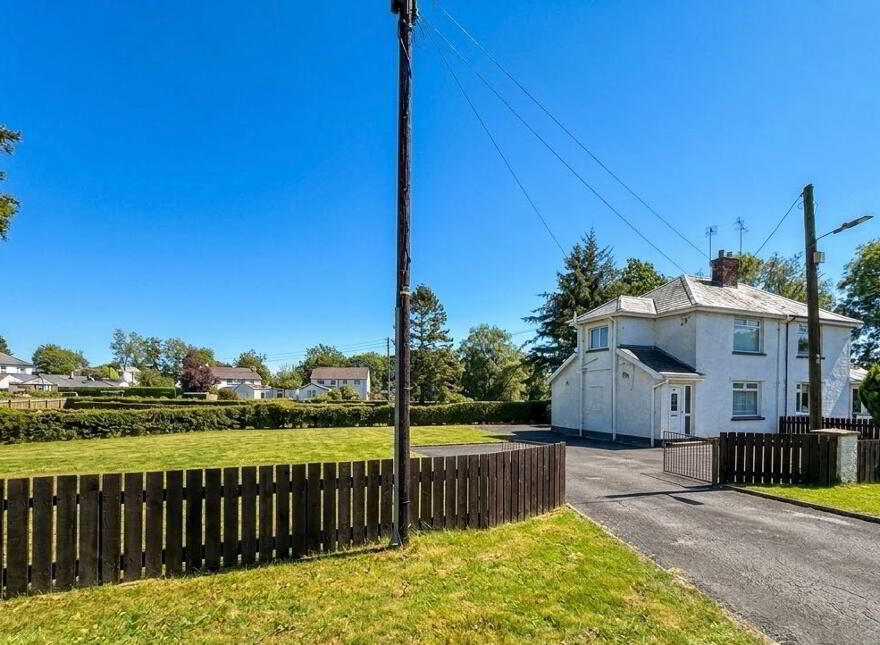 60 Lisnevenagh Road, Ballymena, BT42 2LJ