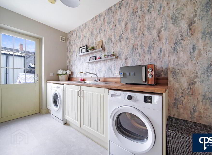 12 Carnalea Manor, Seskinore, Omagh, BT78 2PQ