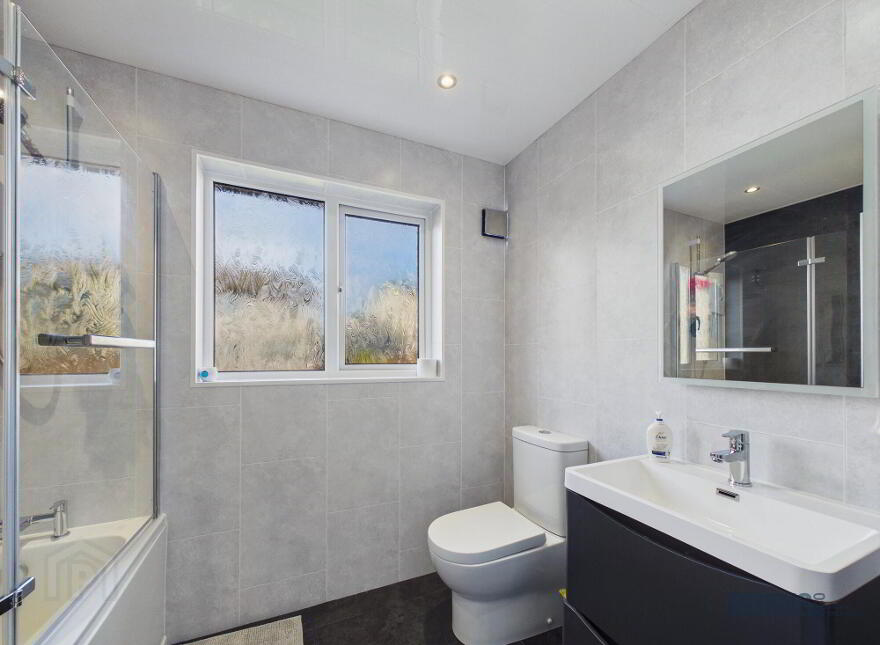 60 Pineyhill, Magherafelt, BT45 6PY