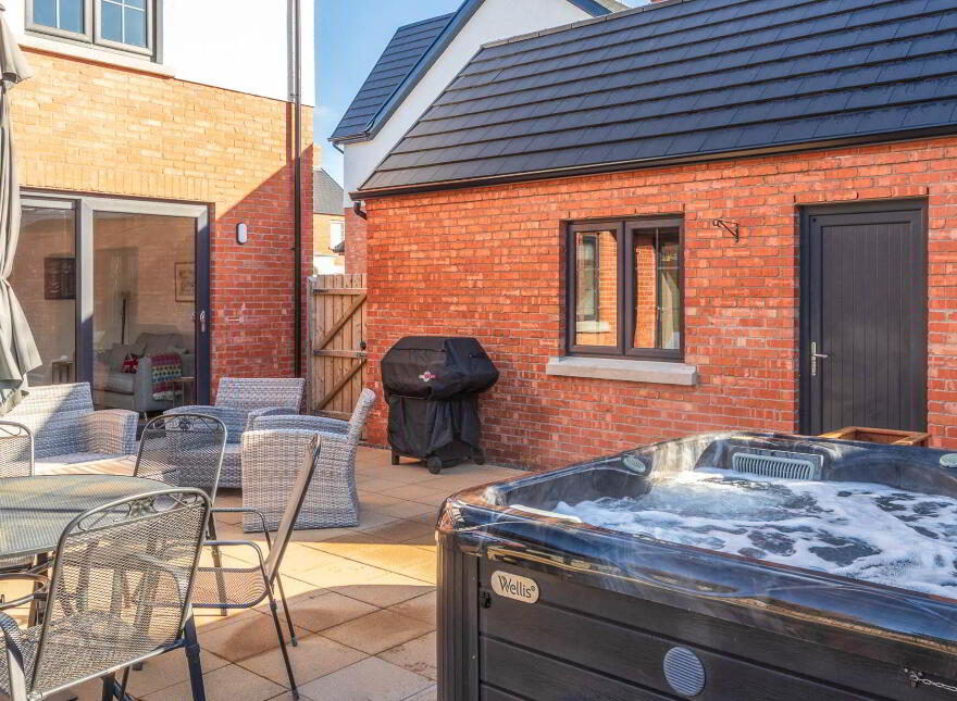 7 Broadisland Heights Gardens, Ballycarry, Carrickfergus, BT38 9FP