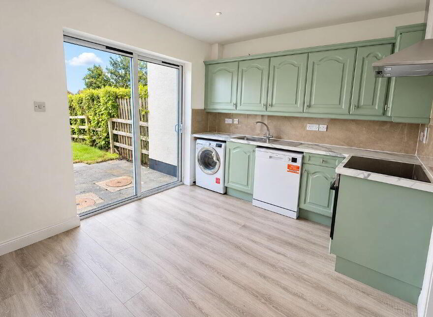 2 Branogue Park, Riverchapel, Gorey, Y25V525