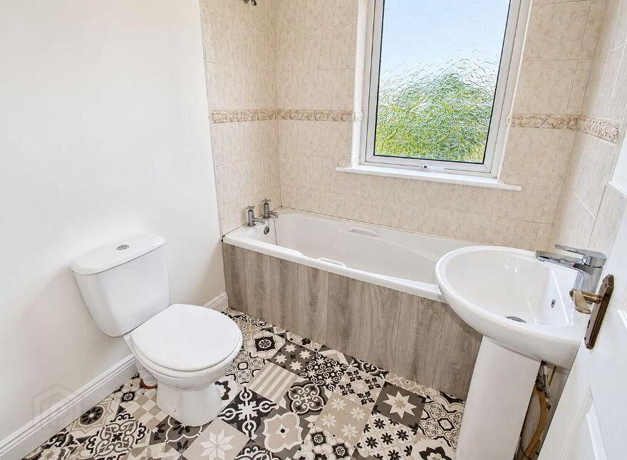 2 Branogue Park, Riverchapel, Gorey, Y25V525
