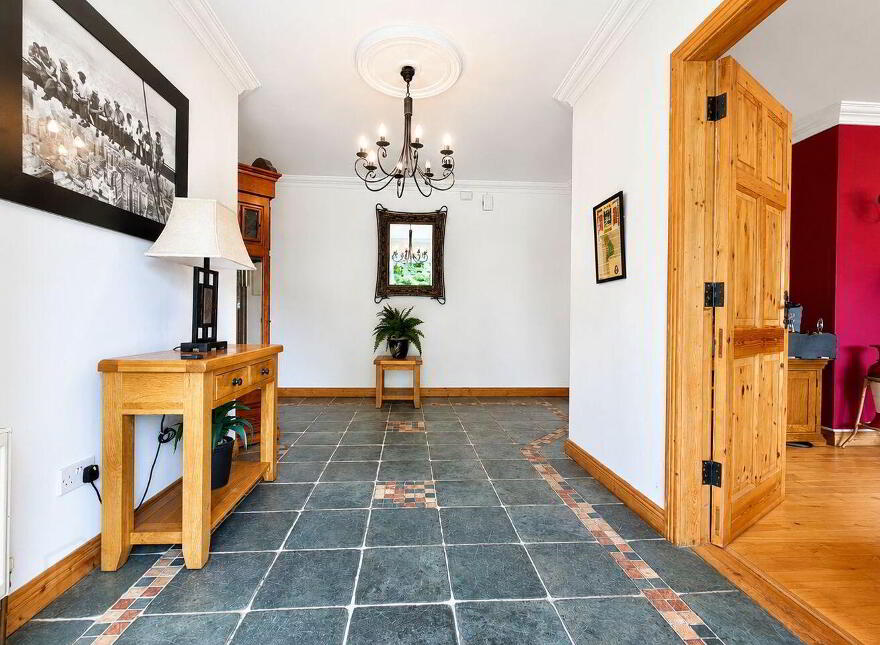 Curraghboy Village, Curraghboy