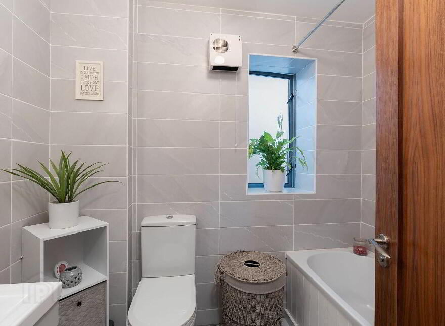 Apartment 1 Block B Coach Horse Lane, Midleton, P25XN24