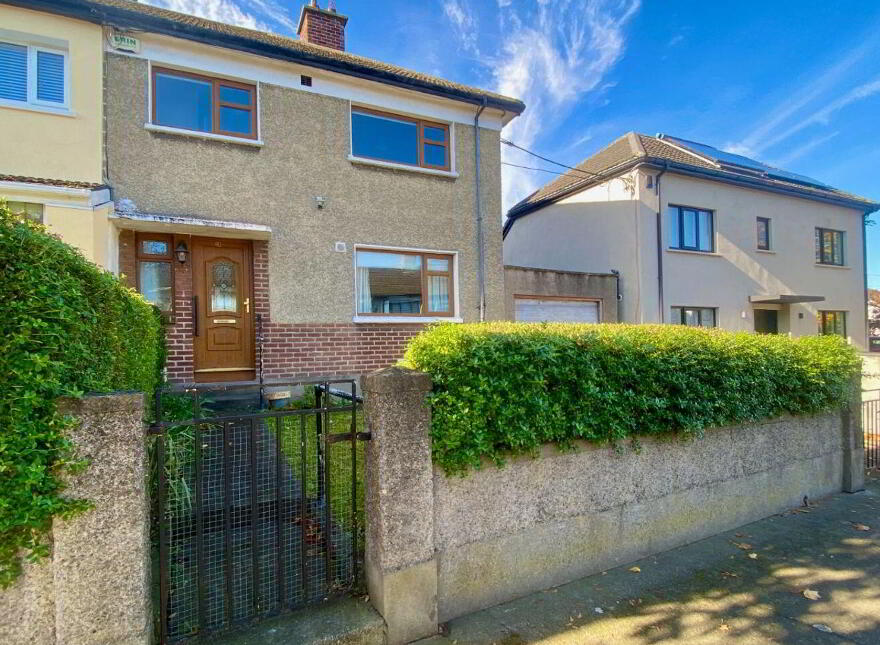 24 Lissadel Avenue, Drimnagh, D12YD43