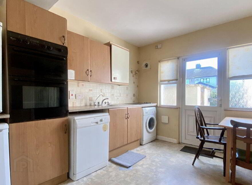 24 Lissadel Avenue, Drimnagh, D12YD43