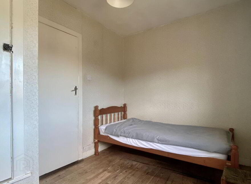 24 Lissadel Avenue, Drimnagh, D12YD43