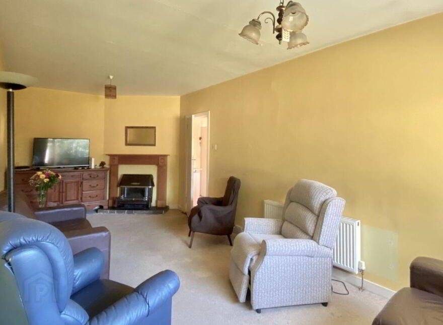24 Lissadel Avenue, Drimnagh, D12YD43
