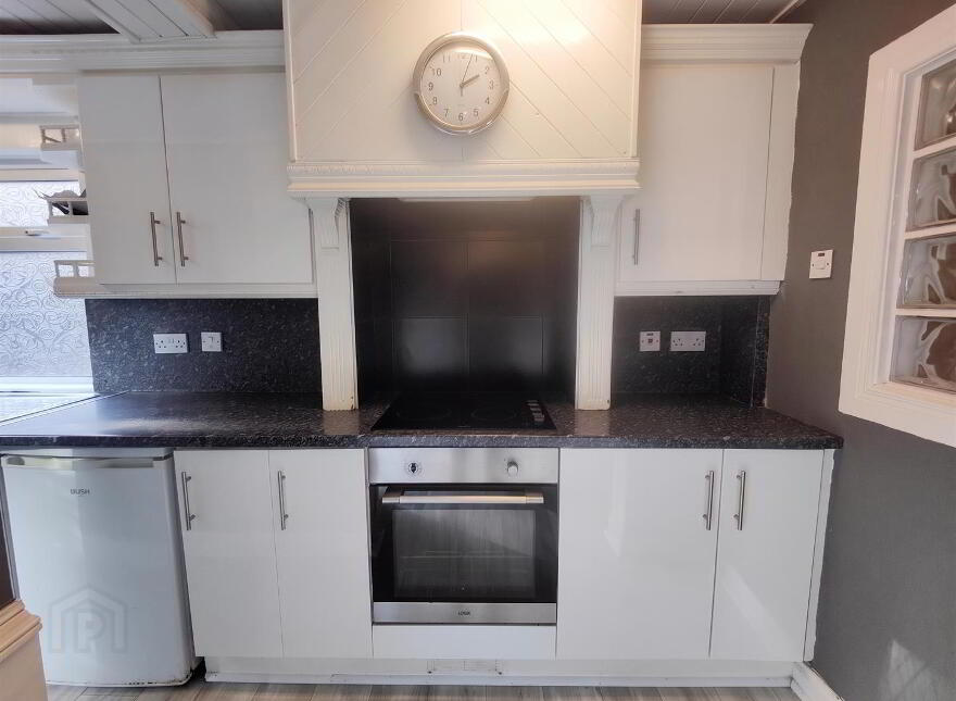710 Oldpark Road, Belfast, BT14 6QN