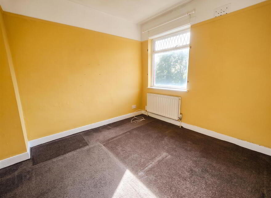 710 Oldpark Road, Belfast, BT14 6QN