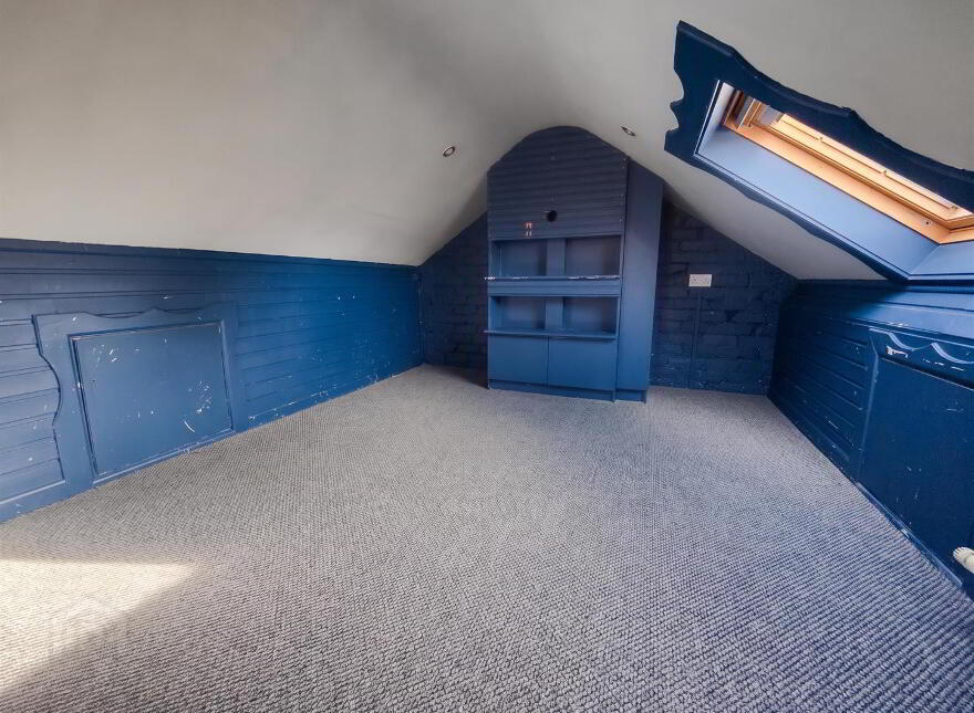 710 Oldpark Road, Belfast, BT14 6QN