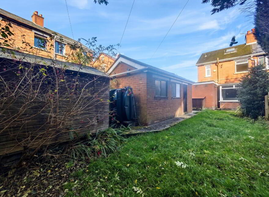 710 Oldpark Road, Belfast, BT14 6QN