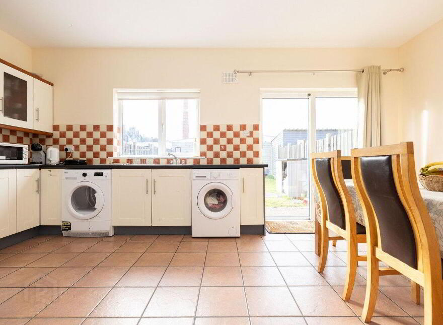 28 Deravarra, Delvin Road, Mullingar, N91Y7W0