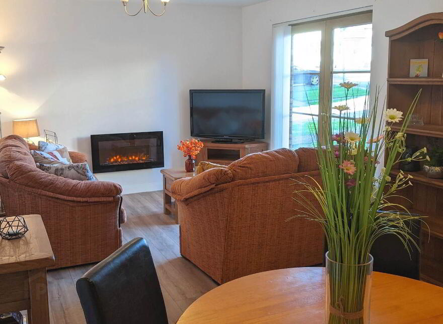 20 Woodrow Gardens, Saintfield